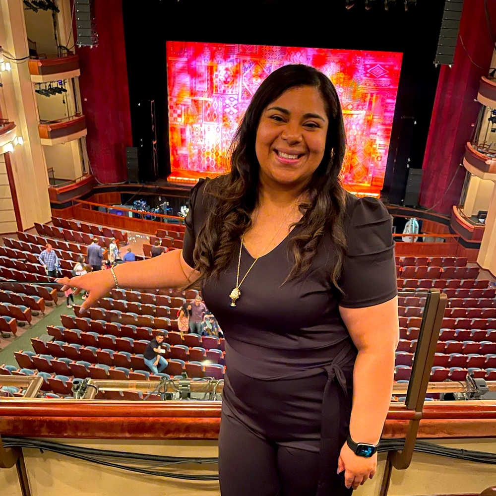 Meet your Posher, Maria